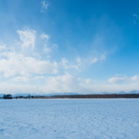 マイナス15℃の朝、快晴、雪雲は日高山脈がブロック!